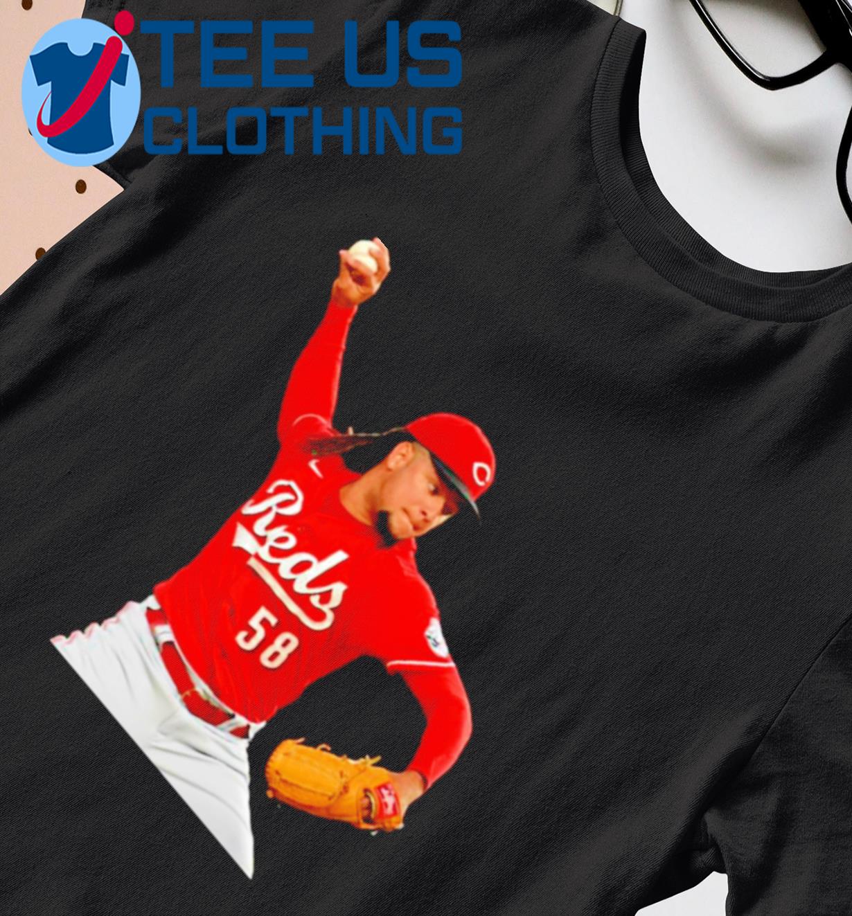 Seattle Mariners Luis Castillo Shirt t-shirt by To-Tee Clothing